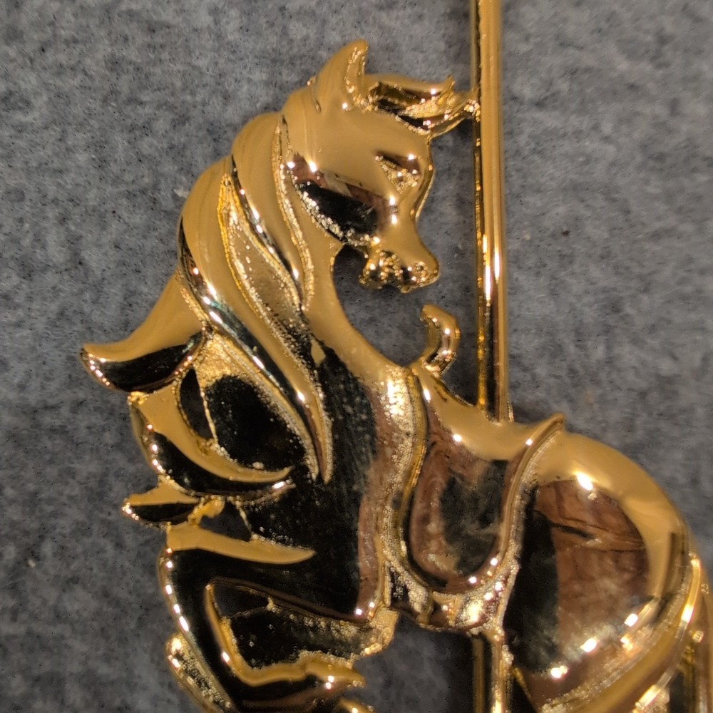 Wallace Silversmiths Carousel Horse Christmas Ornament 24 Karat Gold Finish - Picture 3 of 4